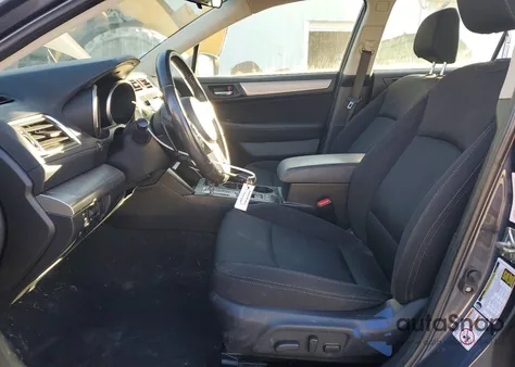 2017 Subaru Legacy 2.5I Premium z USA, uszkodzony, nr VIN 4S3BNAC65H3063329